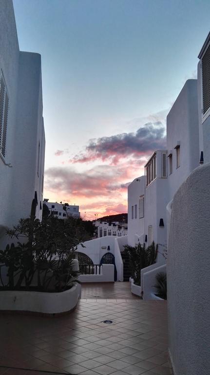 Apartamento Del Mar La Isleta Del Moroアパートメント エクステリア 写真